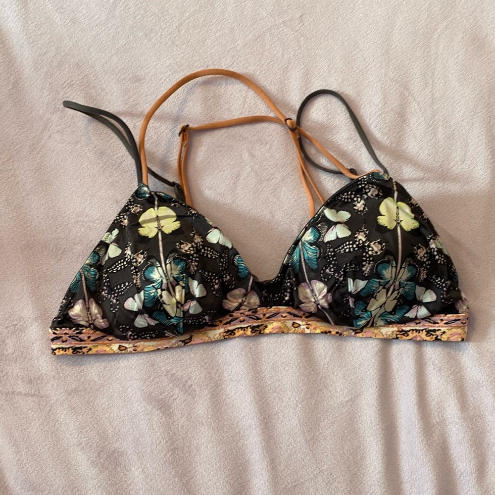 Victoria’s Secret Bralette Medium